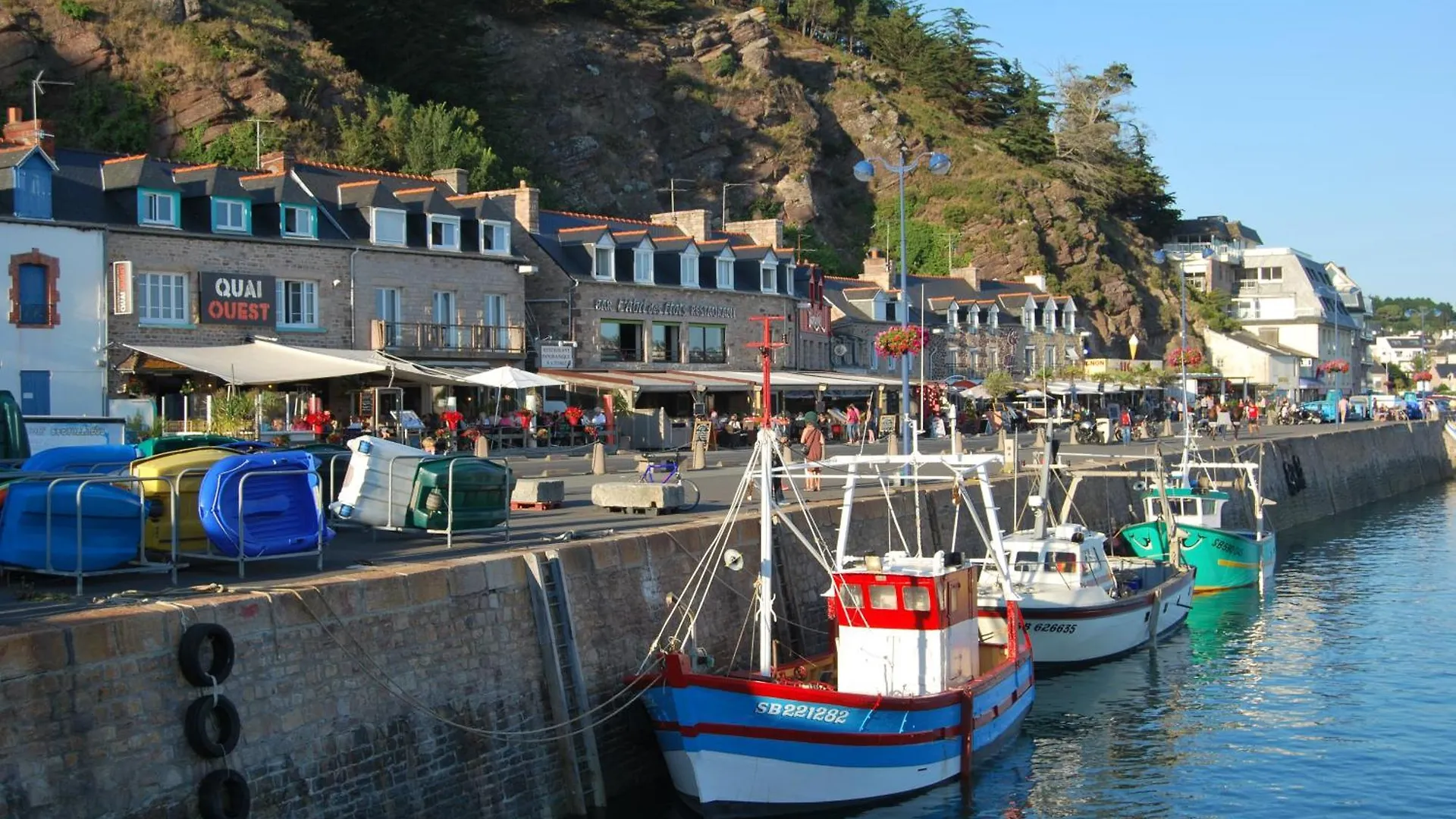 Belle Longere De Charme Au Calme, 10 - 12 Personnes, 5 Mn Des Plages Et Gr 34 Plévenon Franciaország